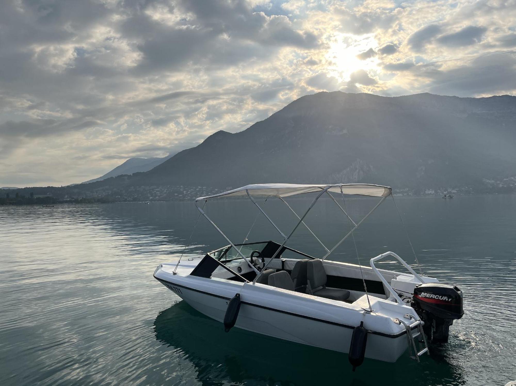 Apartamento Joli Studio Avec Jardin Annecy Exterior foto